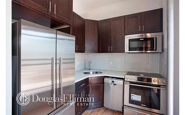 Rented by Douglas Elliman | media 37