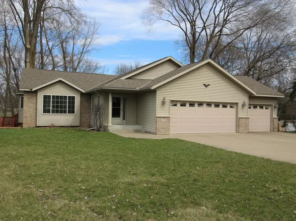 4035 Shadowwood Dr NE, Sauk Rapids, MN 56379