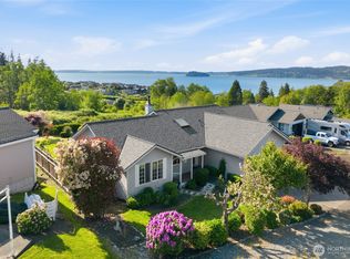 752 Sandstone Lane, Camano Island, WA 98282