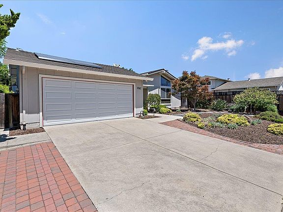 2nd image of 1247 Ironbridge Way
