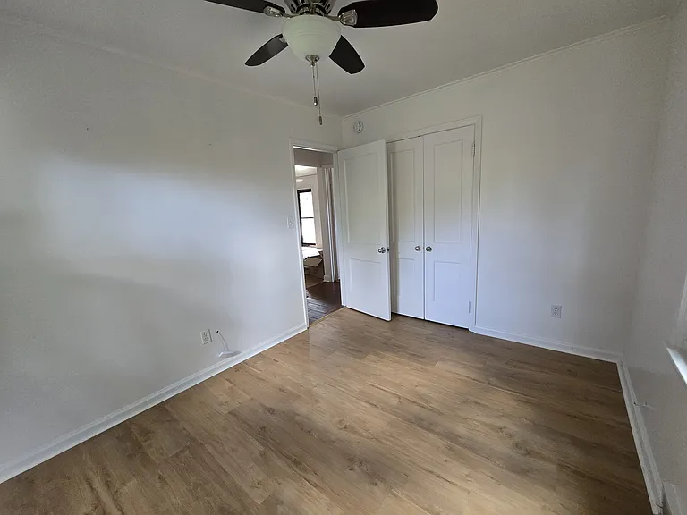 2904 Wolcott St — Photo 10