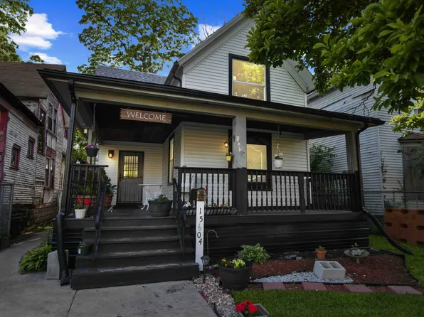 15604 Loomis Ave, Harvey, IL 60426