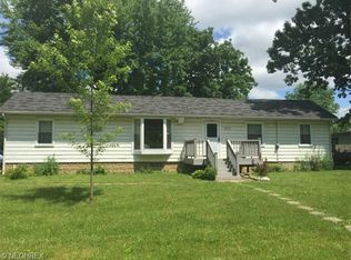 3873 Moreland Ave, Stow, OH 44224