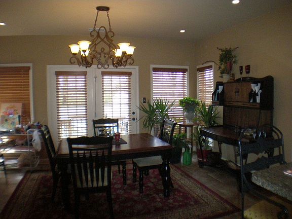 Fabulous Breakfast Area overlooking 2+ acres
