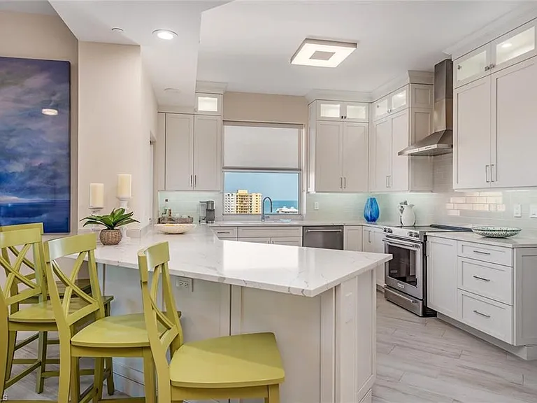 400 Flagship Dr #1002 — Photo 5
