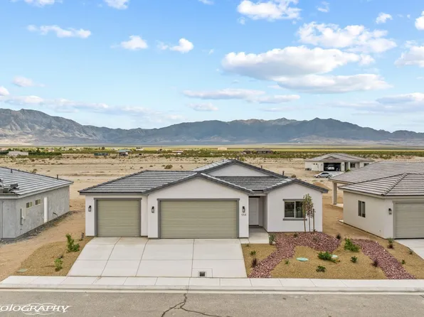 554 E Colt Ln, Scenic, AZ 86432