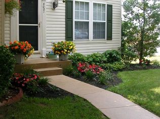 4021 Mammoth Cave Loop, Dumfries, VA 22025