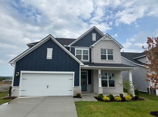 1102 Callaway Dr, Lebanon, TN 37087