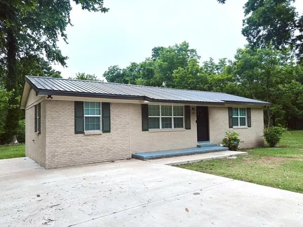 125 Vance St, Batesville, MS 38606