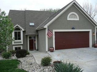 551 NW North Shore Dr, Kansas City, MO 64151