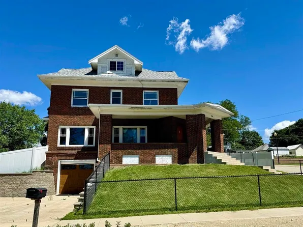 W2980 Walnut St, Juda, WI 53550