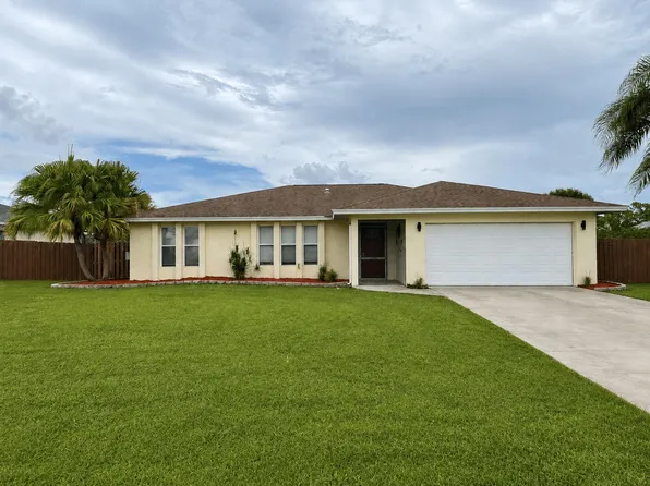 991 SE Brookedge Avenue, Port St Lucie, FL 34983