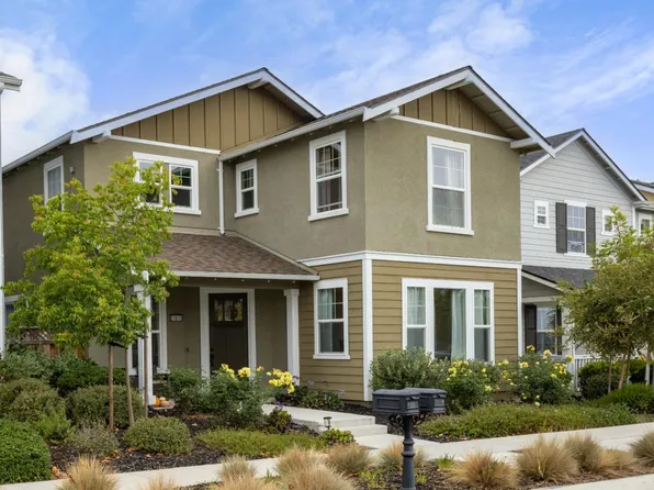 21610 Ord Ave, Marina, CA 93933