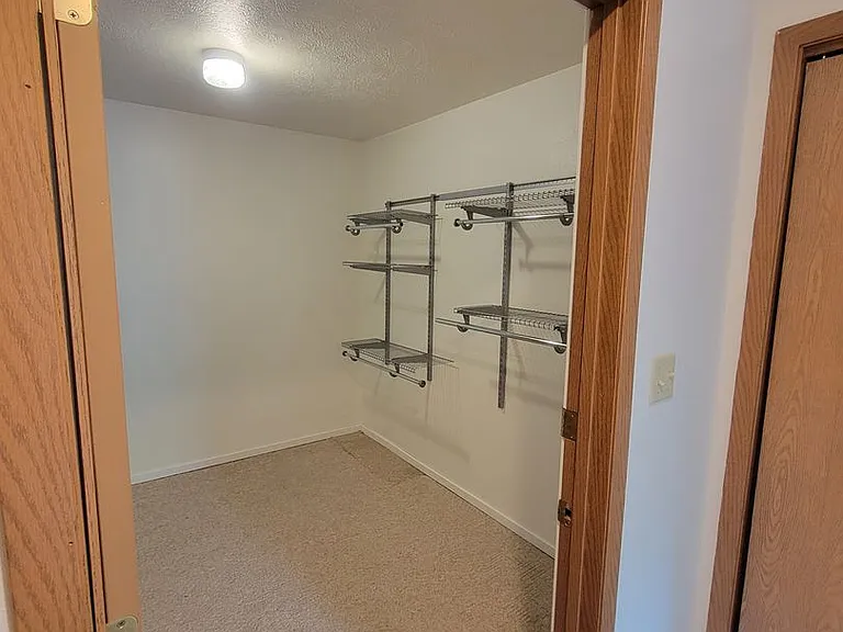 435 N Spokane Ave — Photo 6