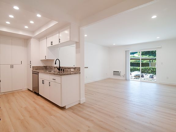 Open dining area, kitchen and living room