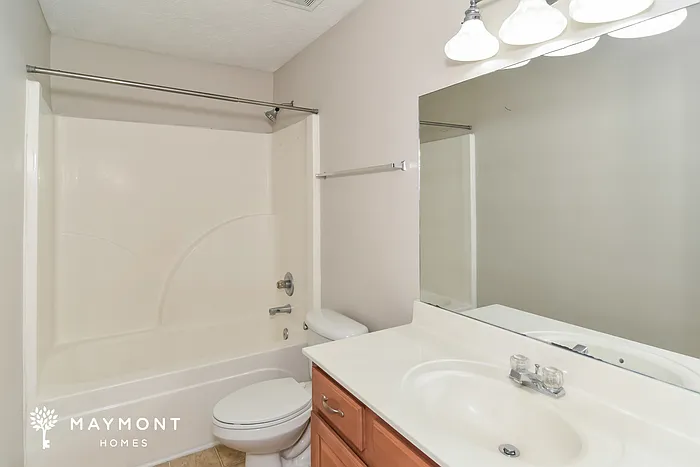 2057 Aberdeen Cir — Photo 14
