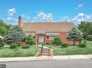 140 W Myrtle St, Littlestown, PA 17340