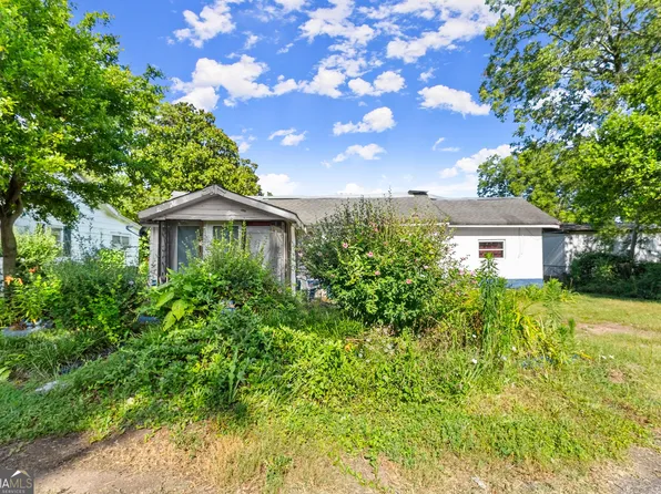 40 Burch St, Royston, GA 30662