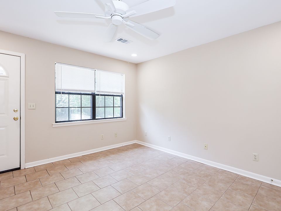 Large living room.