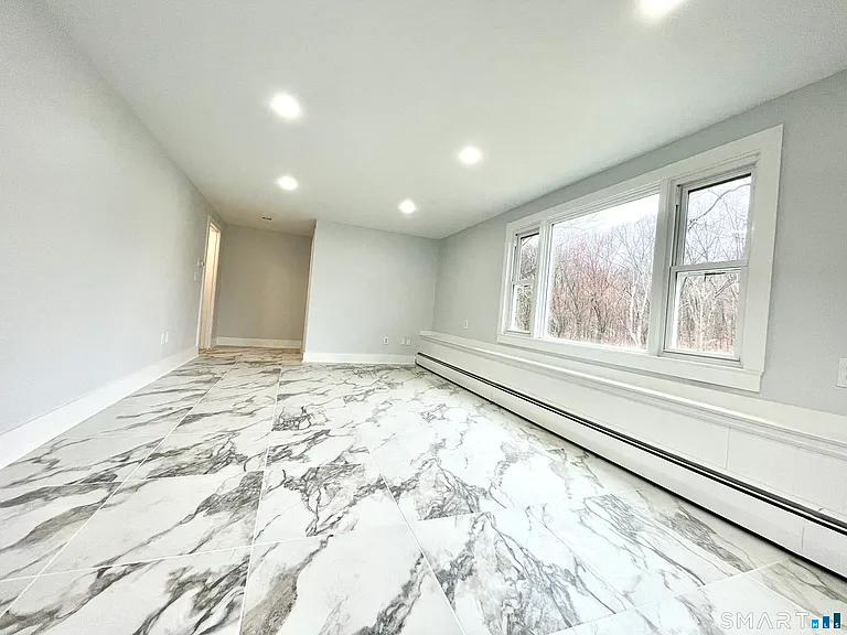 661 Chestnut Hill Rd — Photo 26
