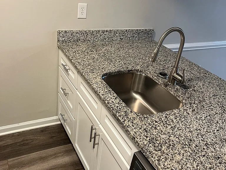 589 Starlight Dr #7 — Photo 6