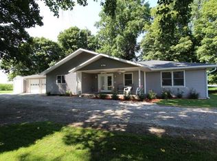 106 S West St, Burnettsville, IN 47926