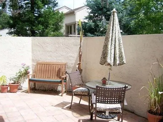 19226 Vineyard Ln — Photo 3