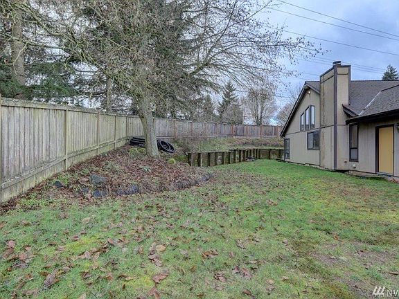 Fully Fenced 9,850 SF yard.