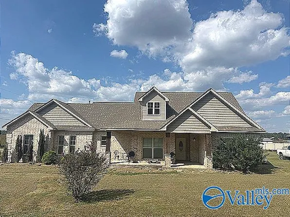 26515 Bain Rd, Athens, AL 35613