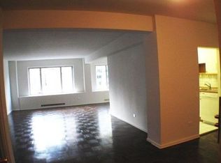 935-951 3rd Ave, New York, NY 10022