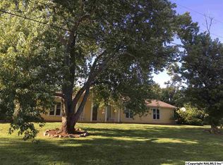 121 Collins Ln, Meridianville, AL 35759