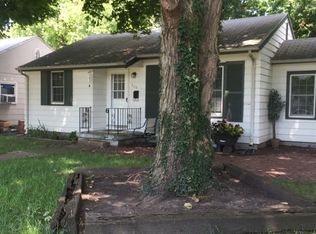 826 W Columbia Ave, Champaign, IL