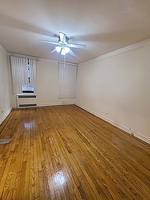 2nd image of 2340 Ocean Ave #A