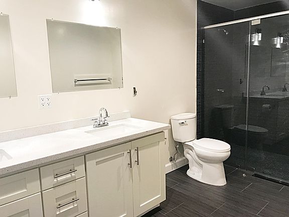 3rd image of 4305 Laurel Canyon Blvd Unit 304