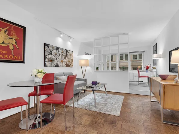 3 Sheridan Sq APT 7G, New York, NY 10014