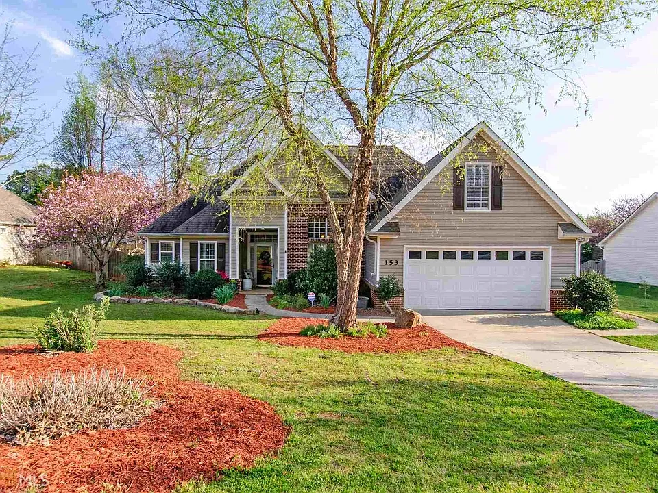 153 Kingsbrook Cir