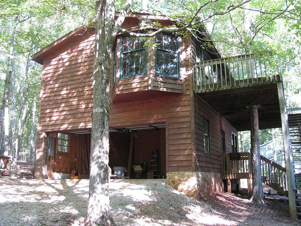 1st image of 131B Long Shoals Ave