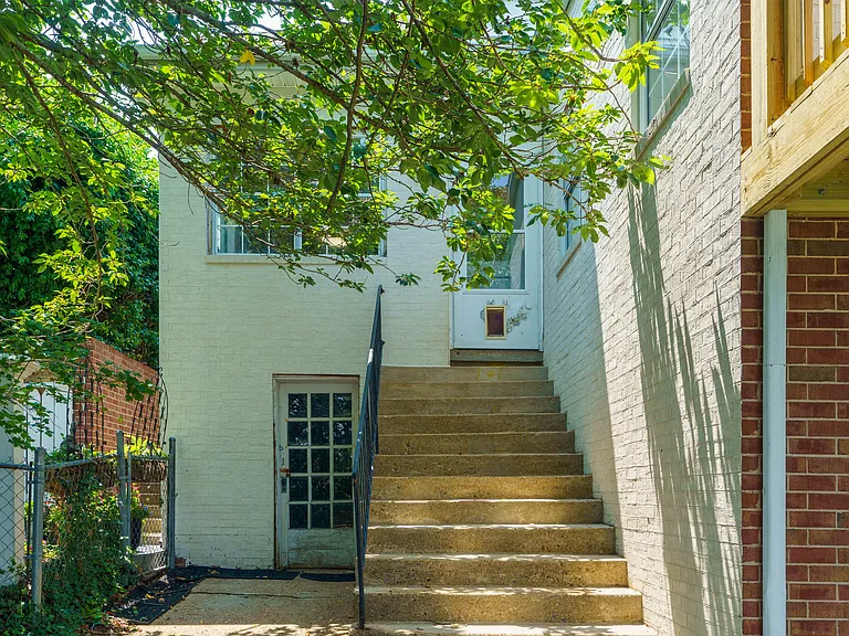 1003 E Brow Rd — Photo 31