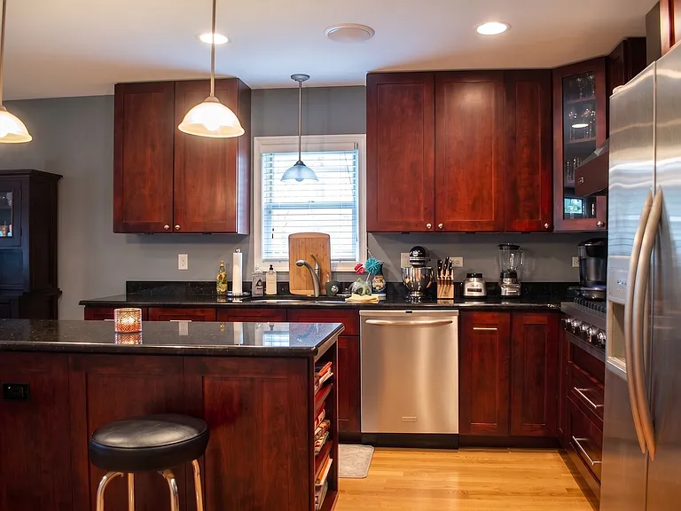 2534 N Marshfield Ave #1 — Photo 5