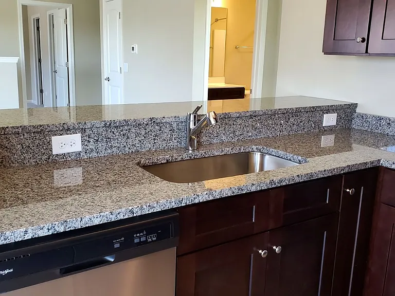 435-465 Timber Pointe Dr — Photo 13