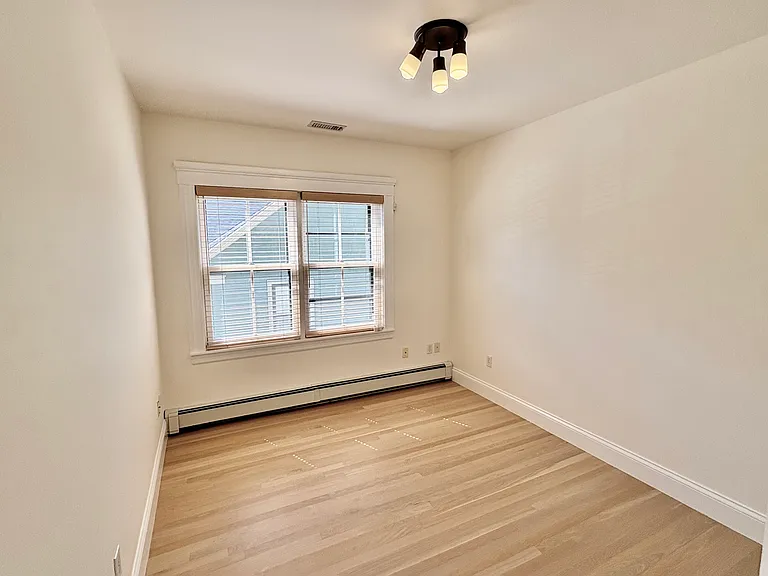 85 Sherman St #7 — Photo 7