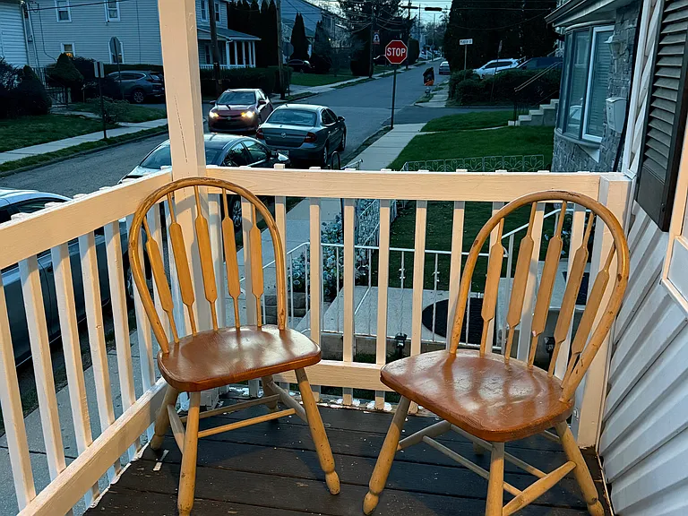 35 Harding Ave — Photo 5