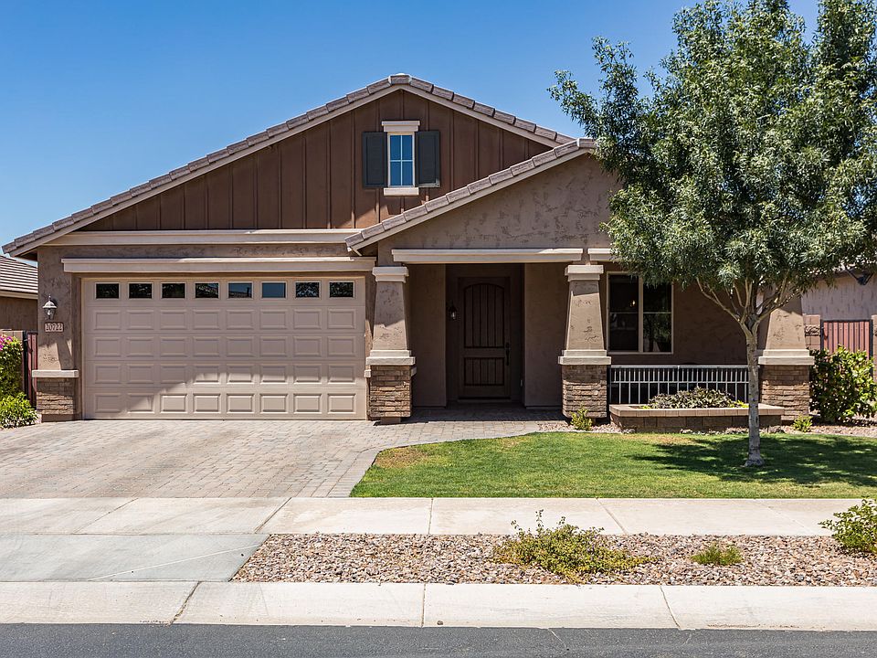 1st image of 20722 E Canary Way