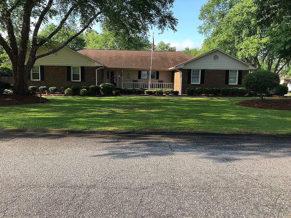 Front Yard with House View