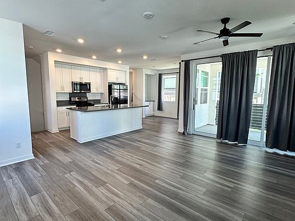 3rd image of 10425 Newbliss Way