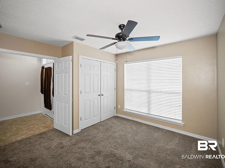 13097 Concord Dr E — Photo 16