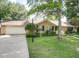 608 Brookhaven Dr, Irving, TX 75061