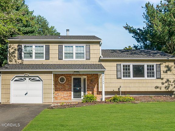 2nd image of 1134 Avrum Drive