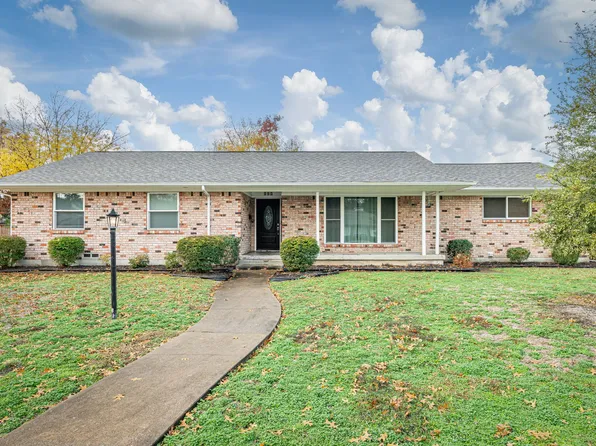 305 Brook Ln, McKinney, TX 75069