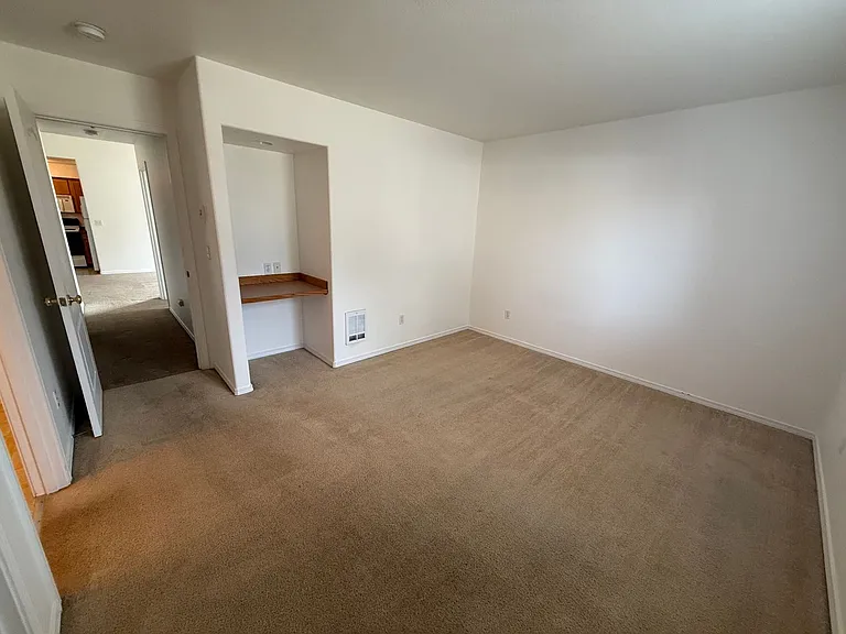 2358 NE Mary Rose Pl — Photo 12